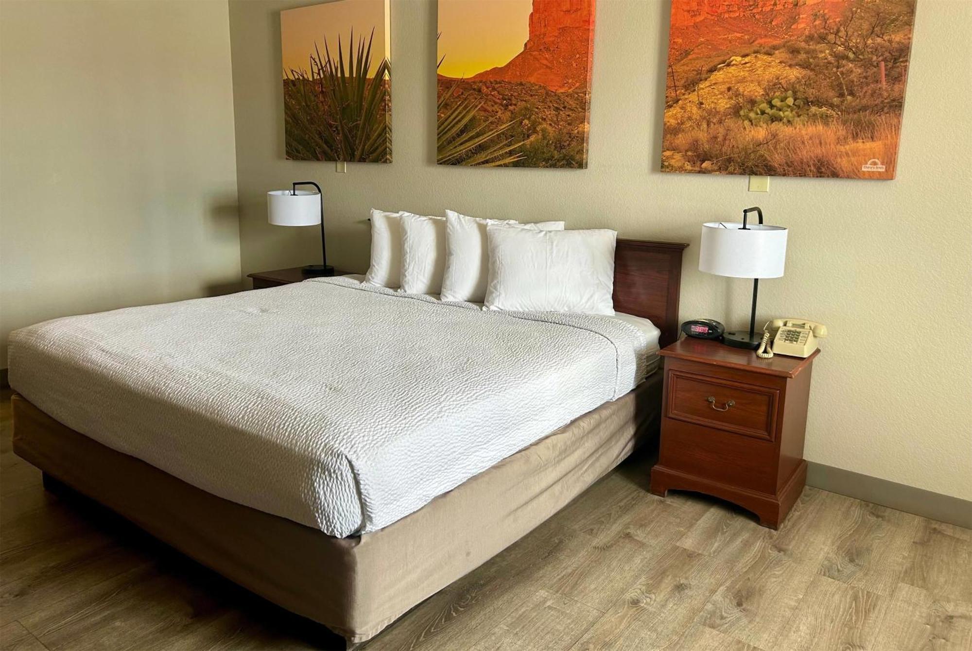 Days Inn By Wyndham Kingman West Εξωτερικό φωτογραφία